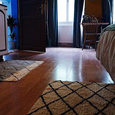 Sahara Studio With Shared Bathroom In City Centre Μπρατισλάβα Εξωτερικό φωτογραφία
